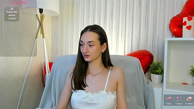 Snapshot of Kelly_Powell chatting on June 14, 2026, 2:24 am Kelly Powell online show from June 14, 2026, 2:24 am