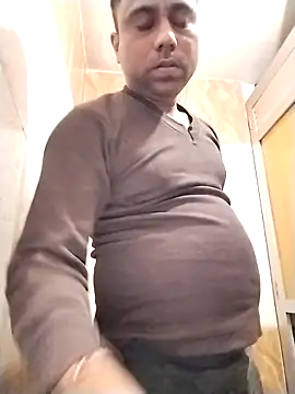 IndianPornStarRavee online show from December 15, 2025, 6:23 pm