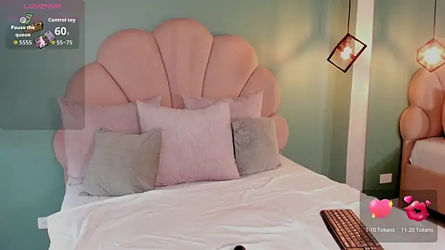 bhritany brow online show from October 25, 2025, 7:52 pm