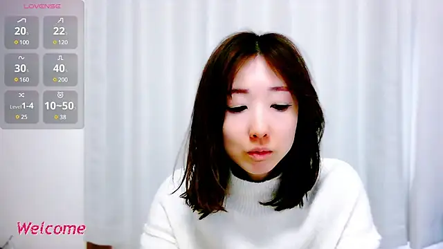 Snapshot of Love_me_Eri_ chatting on March 10, 2025, 7:53 am Love me Eri online show from March 10, 2025, 7:53 am