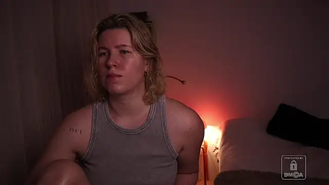 moonamii online show from January 14, 2026, 7:30 pm