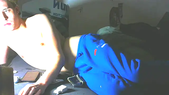 sissyslut22jr online show from September 14, 2025, 7:13 pm