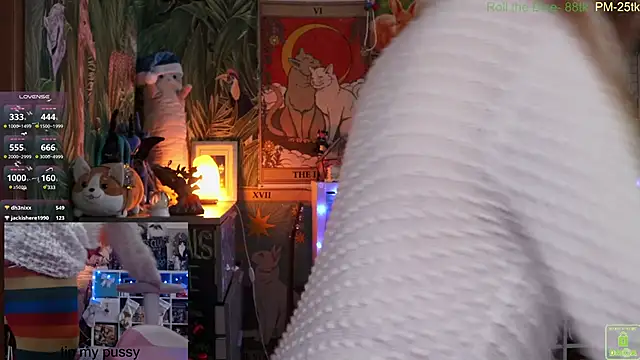 ShiroiFubuki online show from December 14, 2024, 7:18 am