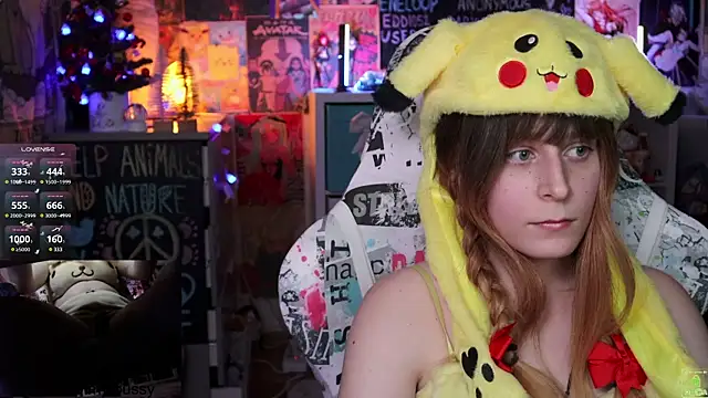 ShiroiFubuki online show from January 17, 2025, 7:38 pm