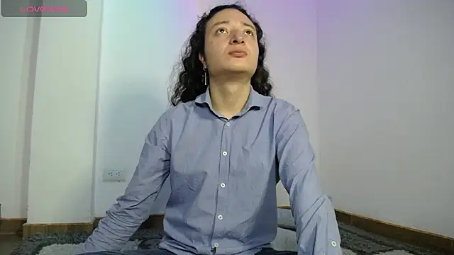 monkeywillwhite online show from January 4, 2025, 10:34 pm