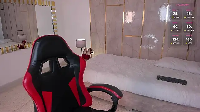 Jiggly   online show from March 14, 2026, 5:13 am