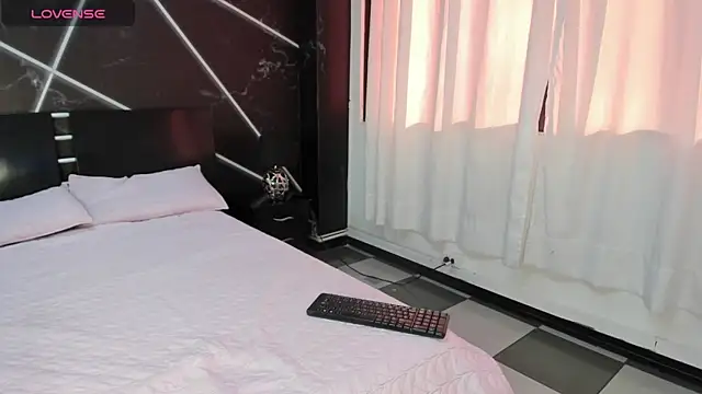  valeriiee  online show from January 7, 2025, 12:20 pm