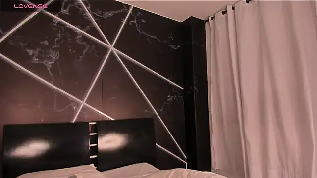  valeriiee  online show from February 19, 2025, 10:53 pm