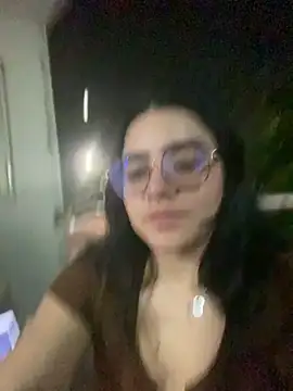Snapshot of Lia_flowers chatting on January 25, 2025, 4:23 am Lia flowers online show from January 25, 2025, 4:23 am