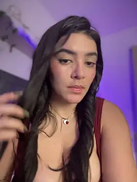 Snapshot of Lia_flowers chatting on March 23, 2025, 6:05 am Lia flowers online show from March 23, 2025, 6:05 am