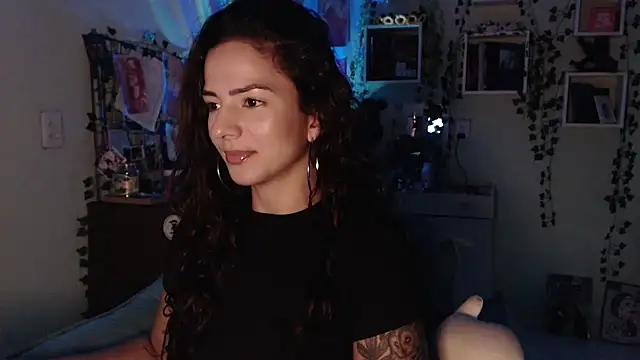 BeellyDance online show from March 6, 2026, 6:37 pm