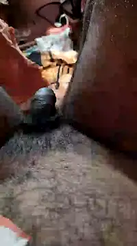 Sanjaymartin29 online show from December 28, 2024, 10:55 pm