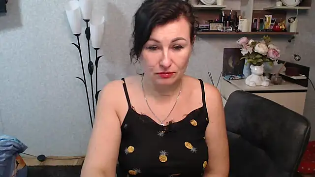 BeatriksS online show from November 19, 2025, 8:20 pm