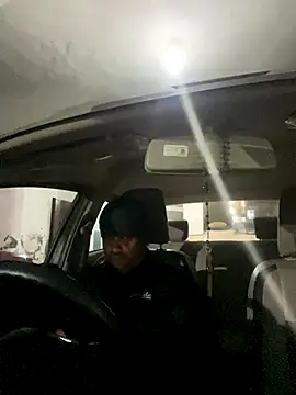 Dick 6inches online show from September 11, 2025, 3:01 pm