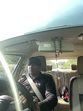 Dick 6inches online show from September 12, 2025, 3:17 am