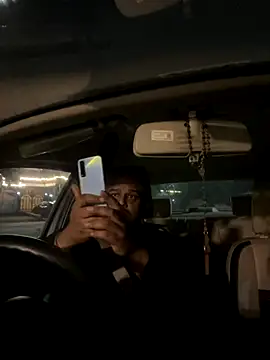 Dick 6inches online show from October 19, 2025, 2:29 pm