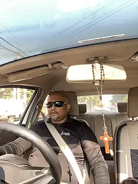 Dick 6inches online show from November 7, 2025, 4:23 am