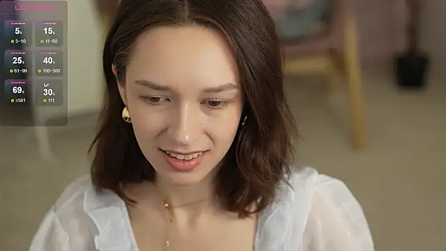 Snapshot of VivianLy_ chatting on January 29, 2025, 7:57 am VivianLy online show from January 29, 2025, 7:57 am