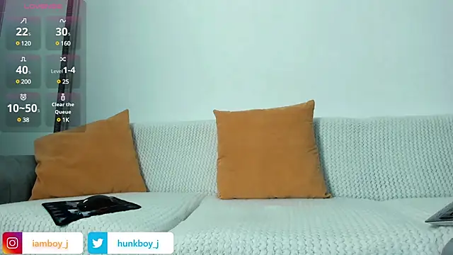 FitnessMaleModel online show from December 18, 2024, 9:08 pm