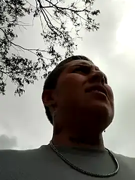 Yessi rousse online show from February 19, 2025, 5:38 pm