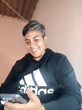 Snapshot of Yessi_rousse chatting on February 23, 2026, 8:39 pm Yessi rousse online show from February 23, 2026, 8:39 pm