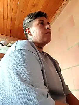 Snapshot of Yessi_rousse chatting on February 25, 2026, 8:51 pm Yessi rousse online show from February 25, 2026, 8:51 pm