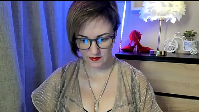 feliziaDesire online show from October 5, 2025, 8:12 am