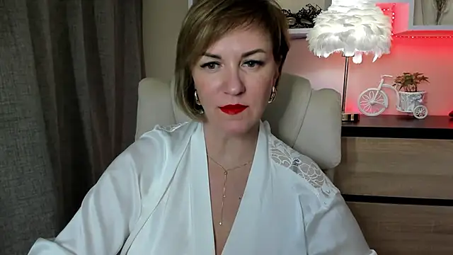 feliziaDesire online show from November 4, 2025, 12:59 pm