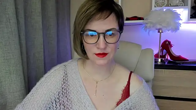 feliziaDesire online show from November 28, 2025, 4:48 am