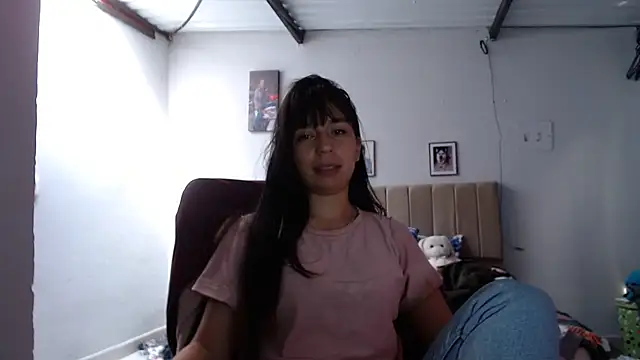 Snapshot of xx_nath_xx chatting on February 5, 2026, 8:02 pm xx nath xx online show from February 5, 2026, 8:02 pm