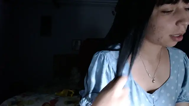 Snapshot of xx_nath_xx chatting on February 14, 2026, 12:40 am xx nath xx online show from February 14, 2026, 12:40 am