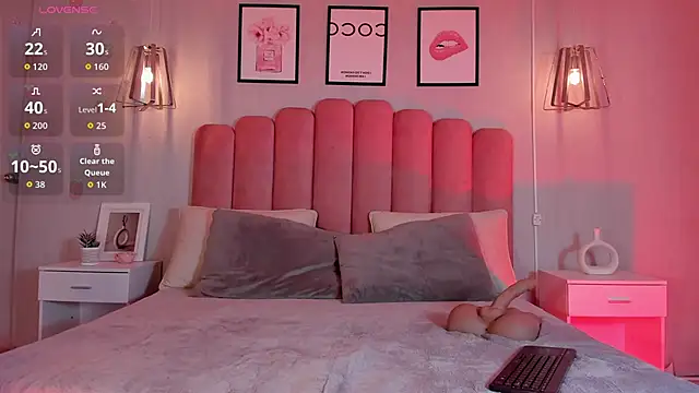 Ashleyy piink online show from March 24, 2026, 3:39 pm