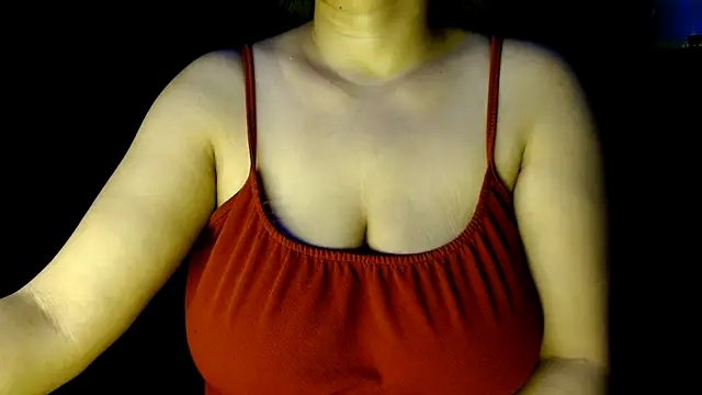 janifer001 online show from March 6, 2026, 12:29 am