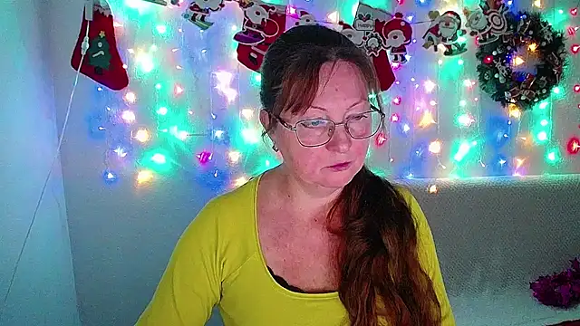 VanessaHotts online show from January 6, 2025, 9:08 am