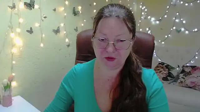 VanessaHotts online show from March 6, 2026, 6:10 am