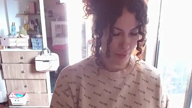 Snapshot of chanell_tattoo chatting on September 19, 2025, 9:37 pm chanell tattoo online show from September 19, 2025, 9:37 pm