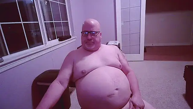 Snapshot of Bigbear0563 chatting on December 14, 2024, 1:05 pm Bigbear0563 online show from December 14, 2024, 1:05 pm