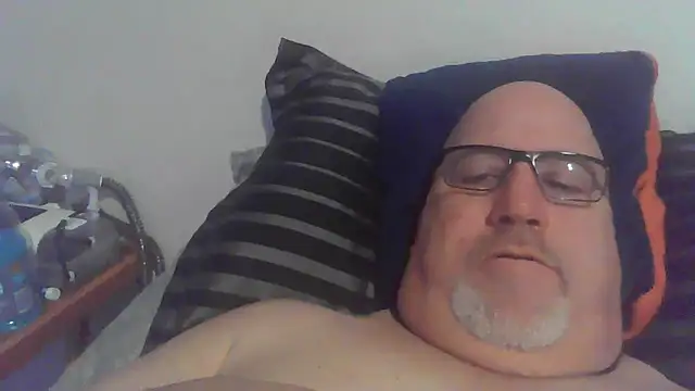 Snapshot of Bigbear0563 chatting on January 5, 2025, 3:55 pm Bigbear0563 online show from January 5, 2025, 3:55 pm