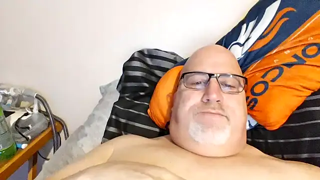 Snapshot of Bigbear0563 chatting on January 12, 2025, 3:57 pm Bigbear0563 online show from January 12, 2025, 3:57 pm