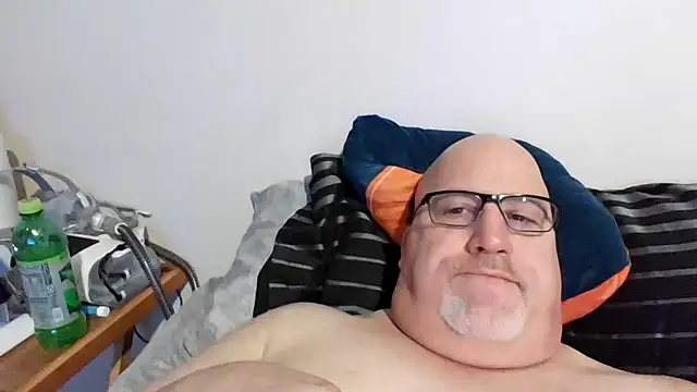 Snapshot of Bigbear0563 chatting on January 17, 2025, 3:43 pm Bigbear0563 online show from January 17, 2025, 3:43 pm