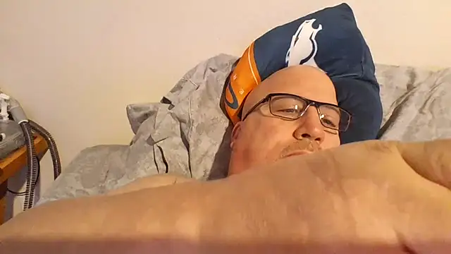 Snapshot of Bigbear0563 chatting on March 15, 2025, 3:27 pm Bigbear0563 online show from March 15, 2025, 3:27 pm