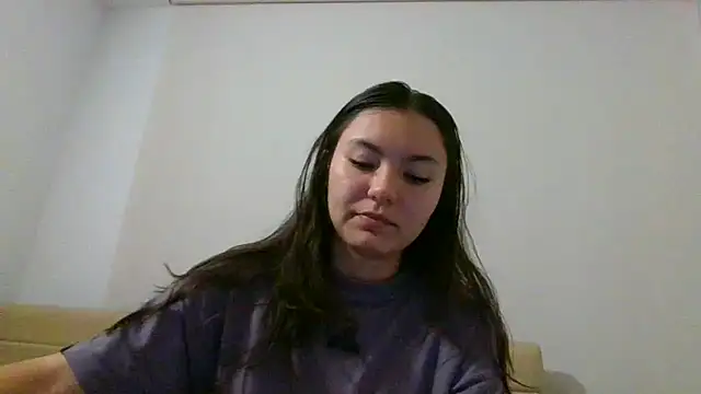  andygirl online show from April 15, 2026, 2:07 am