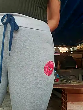 TamySweetness online show from March 15, 2025, 4:21 pm