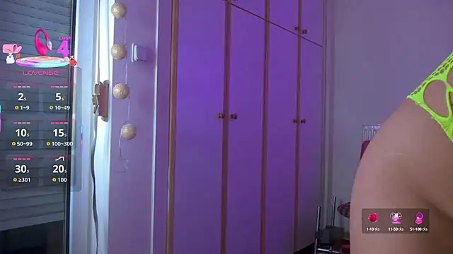 princiana online show from October 2, 2025, 5:42 pm