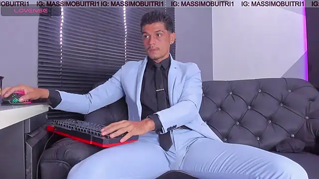 Snapshot of massimo_g chatting on April 27, 2026, 1:42 pm massimo g online show from April 27, 2026, 1:42 pm