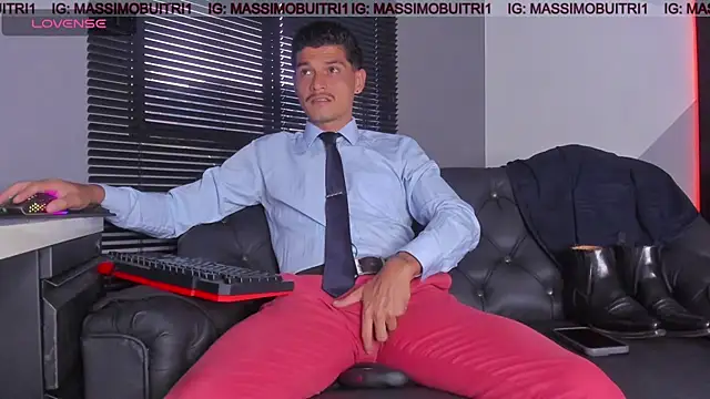 Snapshot of massimo_g chatting on April 30, 2026, 10:58 pm massimo g online show from April 30, 2026, 10:58 pm