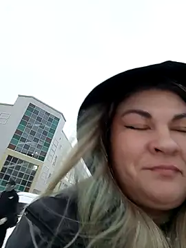 Snapshot of ZenaPallmer chatting on February 16, 2025, 5:37 am ZenaPallmer online show from February 16, 2025, 5:37 am