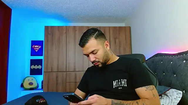 Snapshot of mathew_vidal1 chatting on November 15, 2025, 3:26 am mathew vidal1 online show from November 15, 2025, 3:26 am