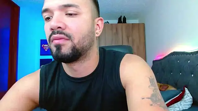 Snapshot of mathew_vidal1 chatting on November 17, 2025, 2:39 am mathew vidal1 online show from November 17, 2025, 2:39 am