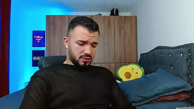 Snapshot of mathew_vidal1 chatting on November 19, 2025, 4:01 am mathew vidal1 online show from November 19, 2025, 4:01 am